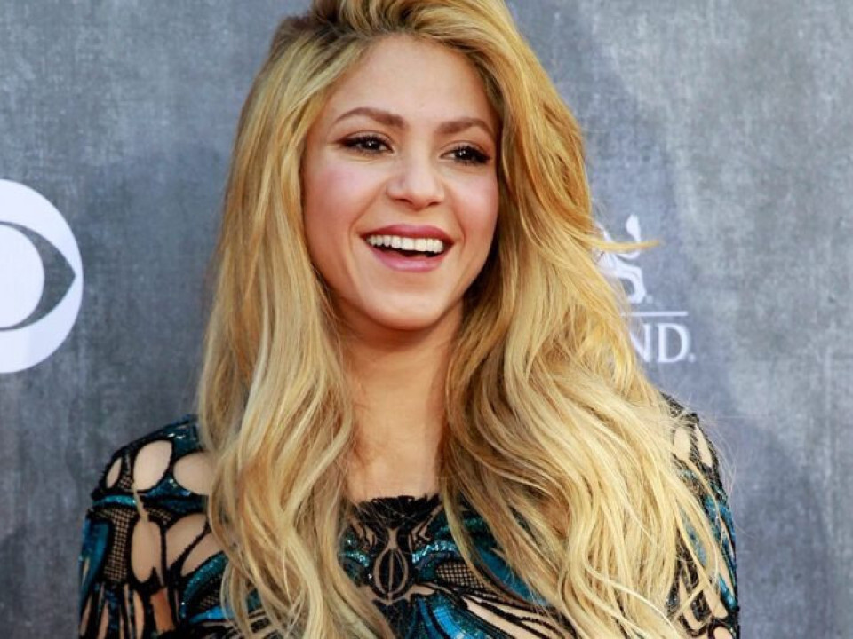 FOTO | Shakira, în costum de baie la 43 de ani. Care este secretul unei siluete de invidiat!