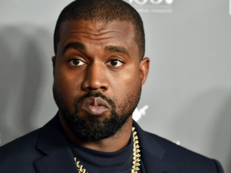 Say what?! Kanye West vrea să își schimbe numele din buletin